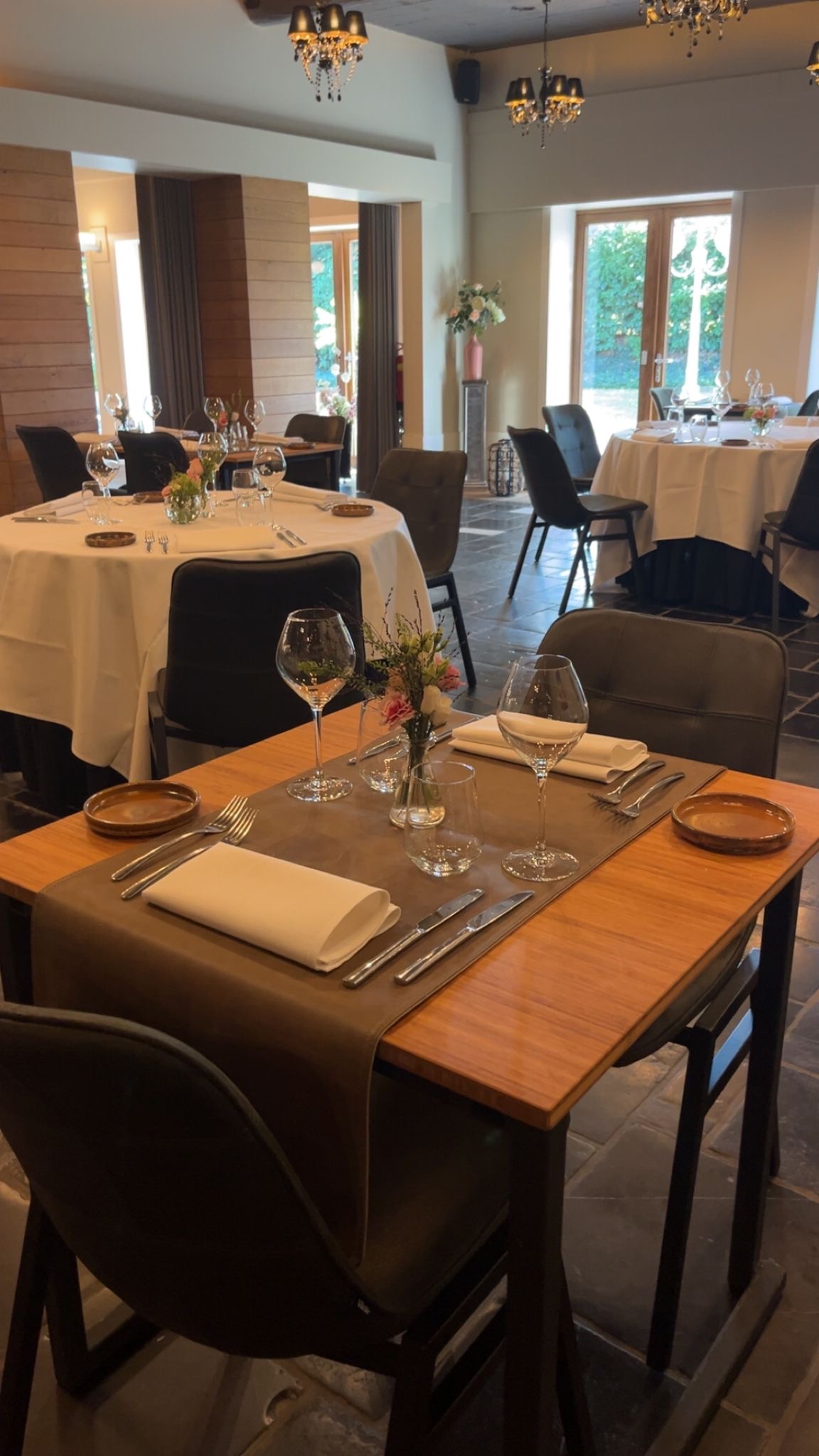 12724808 1761 4D6d 9Da6 0F1dc2175998