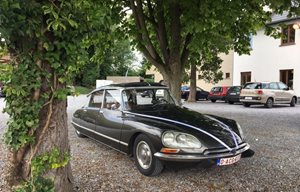 Kiezelhuys, trouwwagen, Citroën DS, Hasselt, Limburg