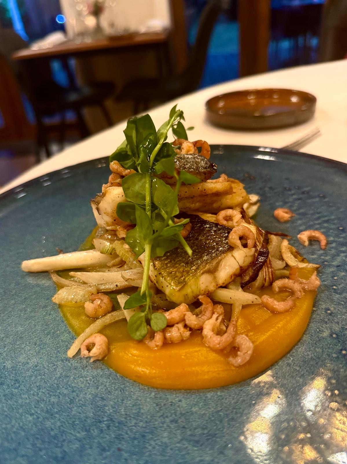 2C57b9f6 4895 441A 945D 85De3a274706